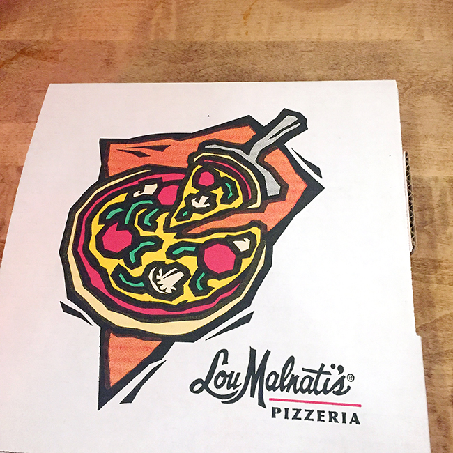 North Phoenix Moms Blog - Lou Malnatis Pizzeria 4