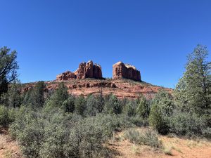 image fo Cathedral rock in Sedona, a great day trip around Phoenix